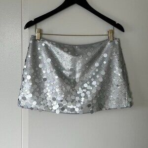 ZARA NWOT silver sequin shimmery mini skirt with unique sized round disk sequins